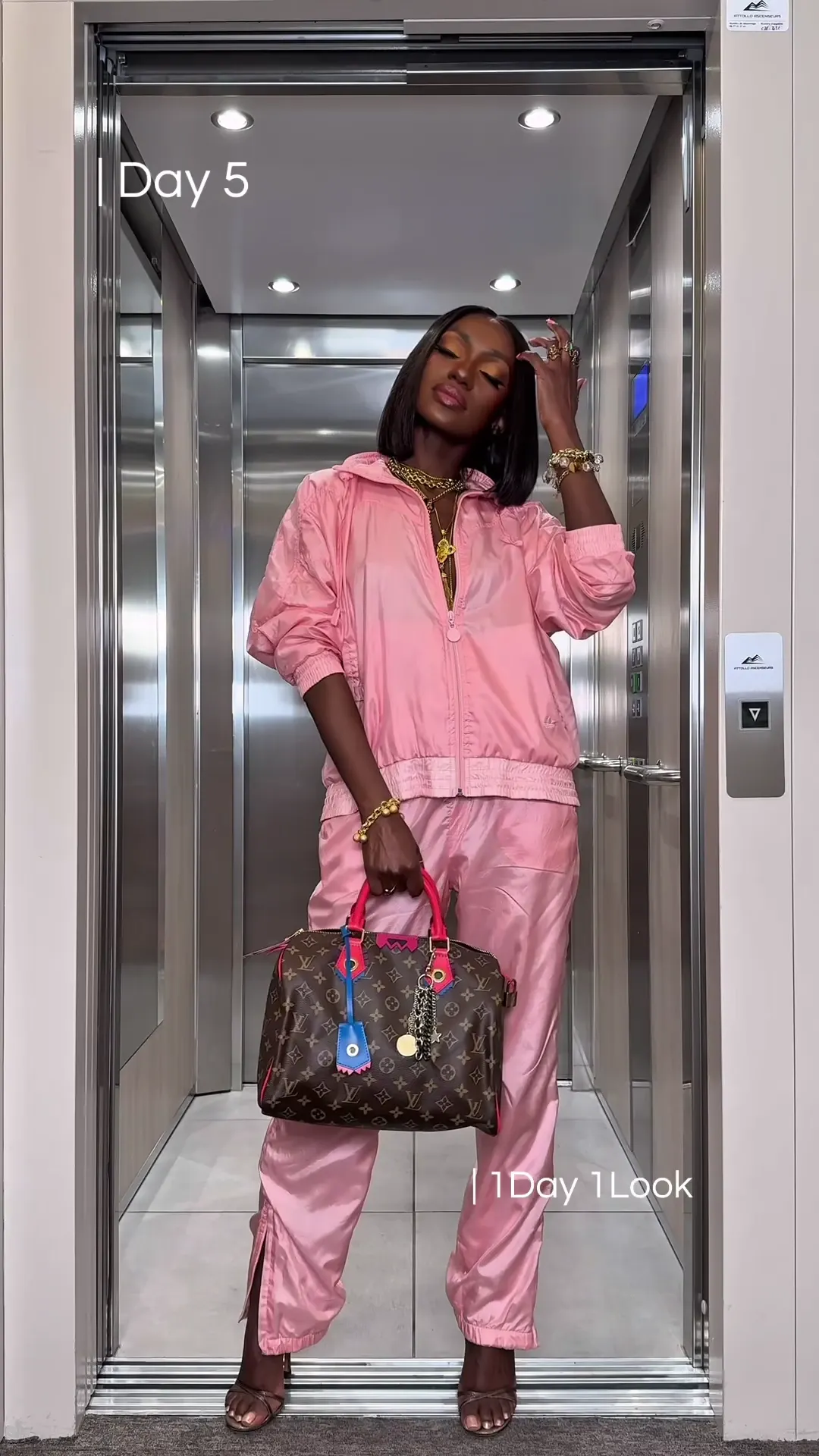 Day 5, Ensemble Adidas rose vintage, Soleya Mena Kwayave