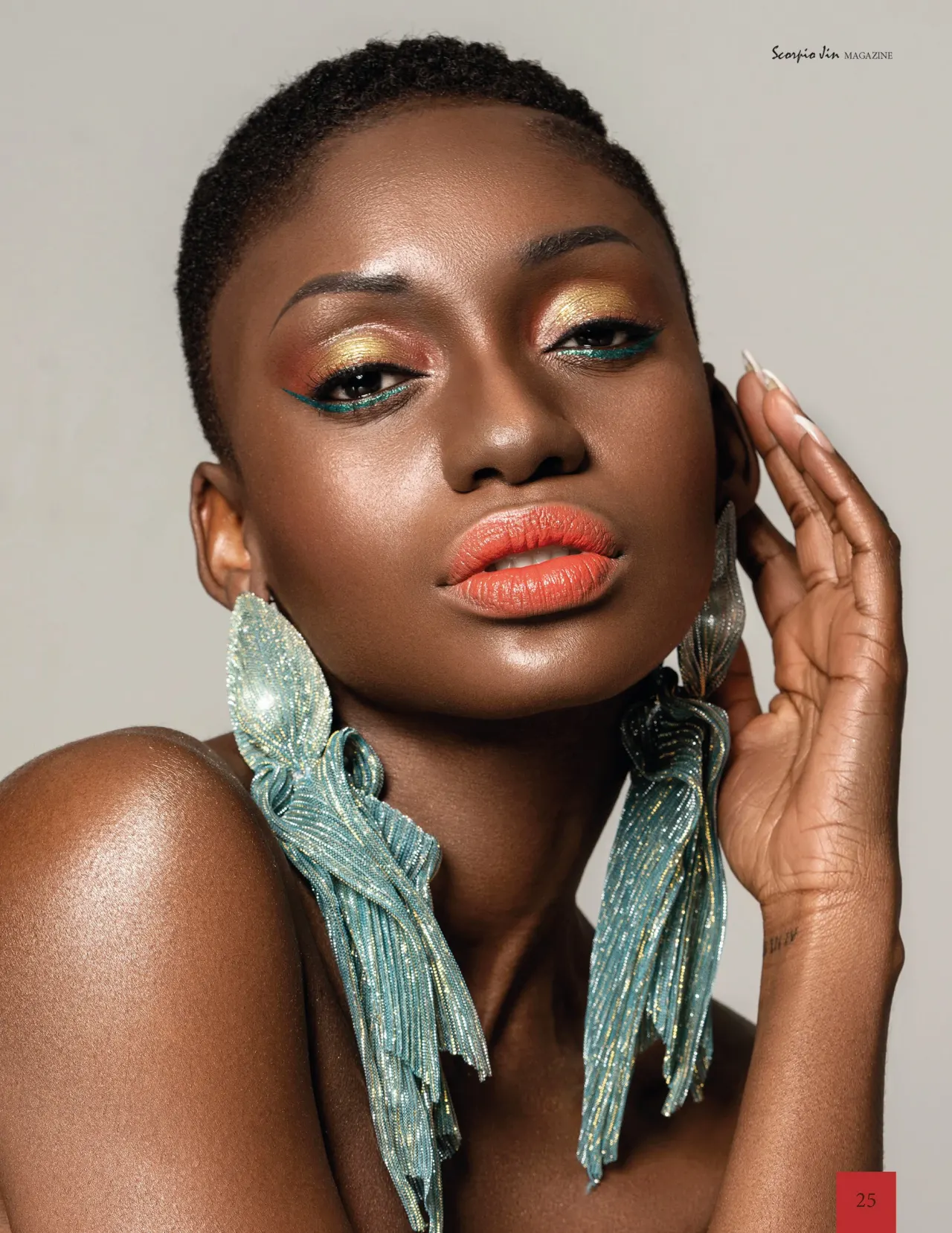 Scorpion Jin Magazine, collaboration par Soleya Mena Kwayave, photo 5 sur 11