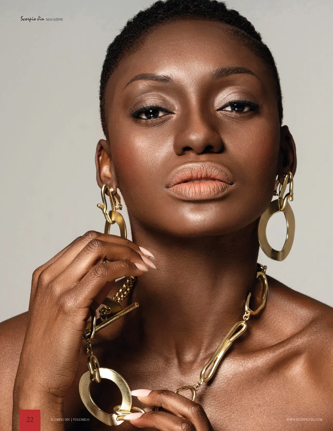 Scorpion Jin Magazine, collaboration par Soleya Mena Kwayave, photo 2 sur 11