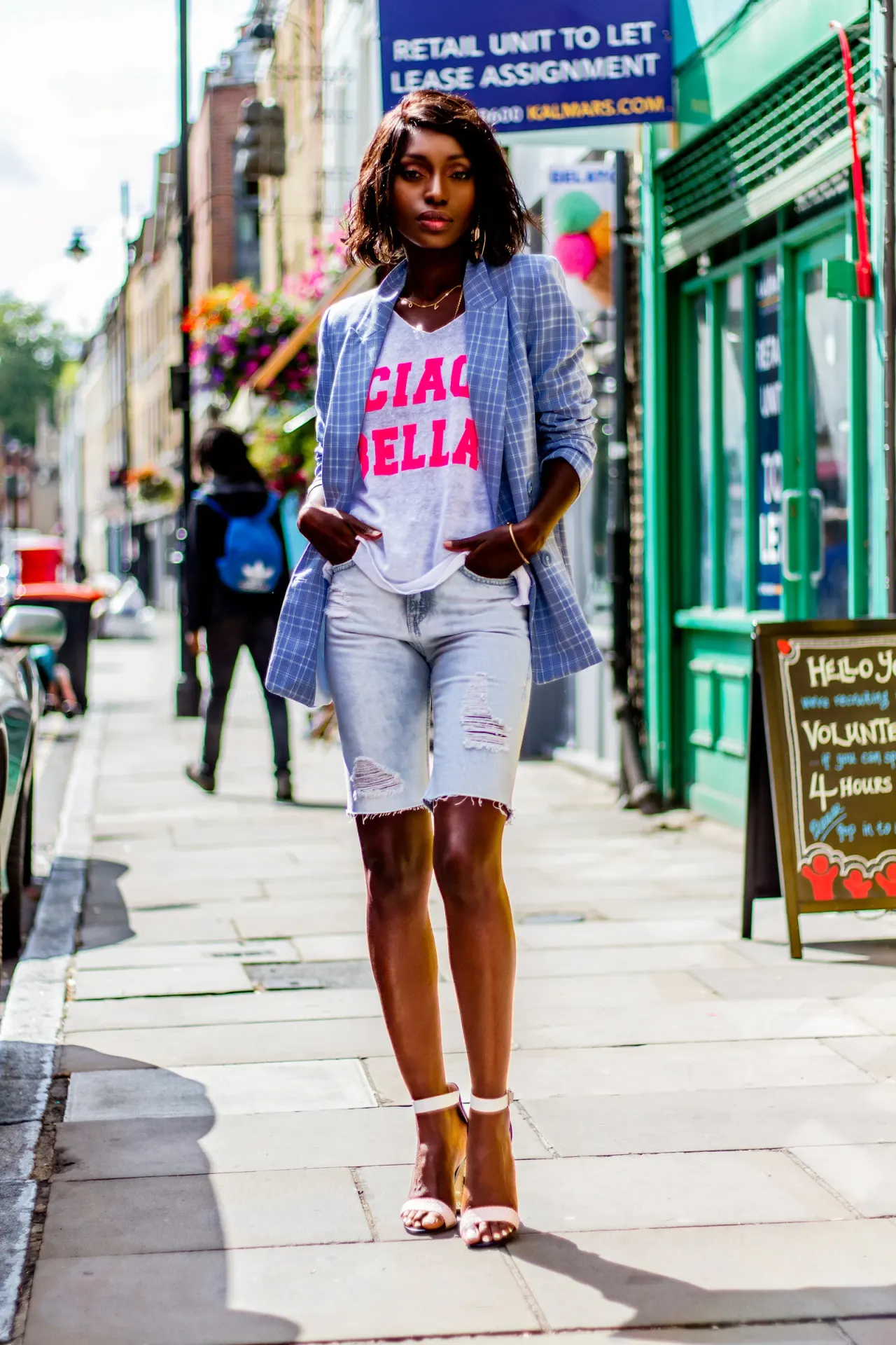 Bermondsey, collaboration par Soleya Mena Kwayave, photo 4 sur 6