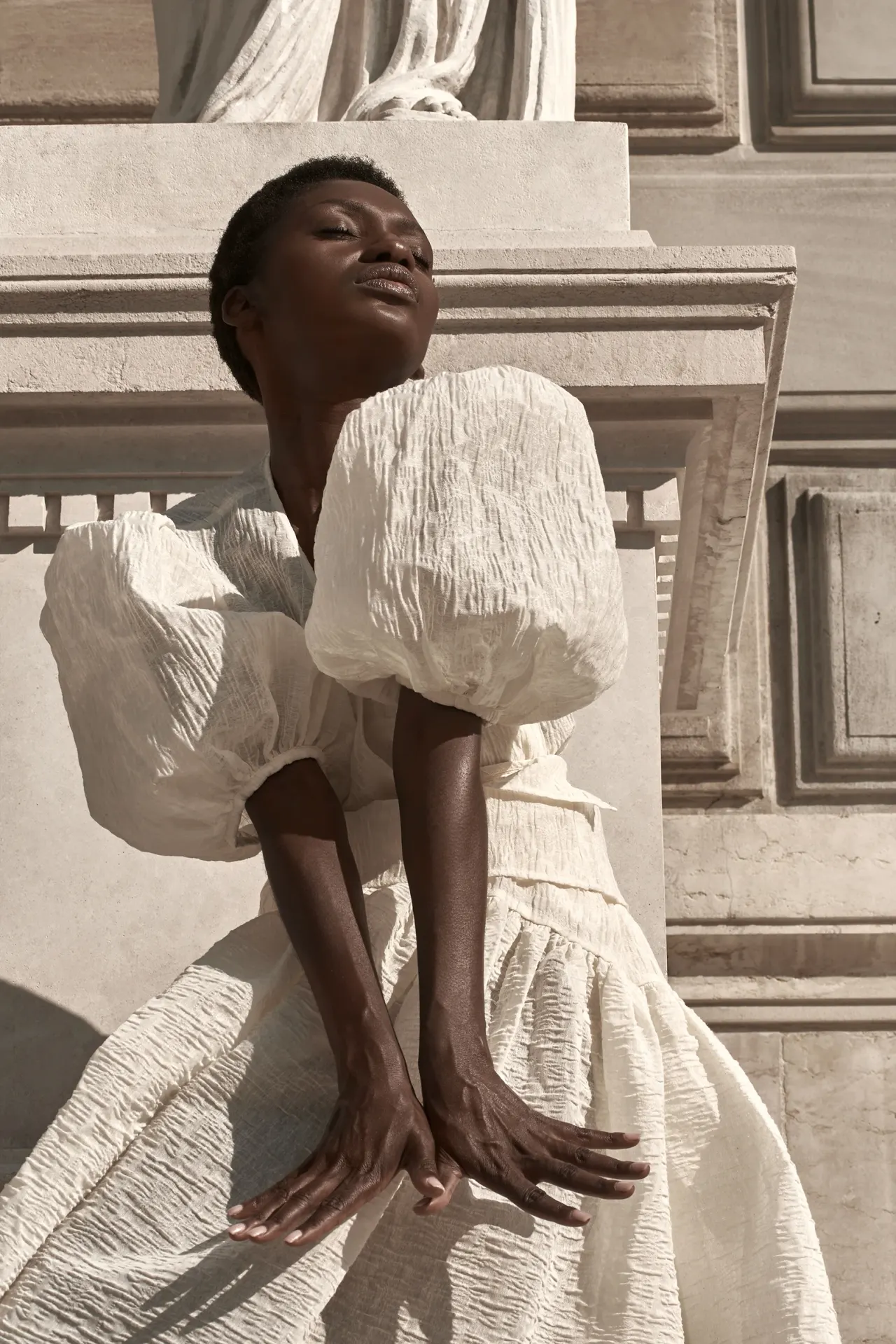 The hat, collaboration par Soleya Mena Kwayave, photo 3 sur 23