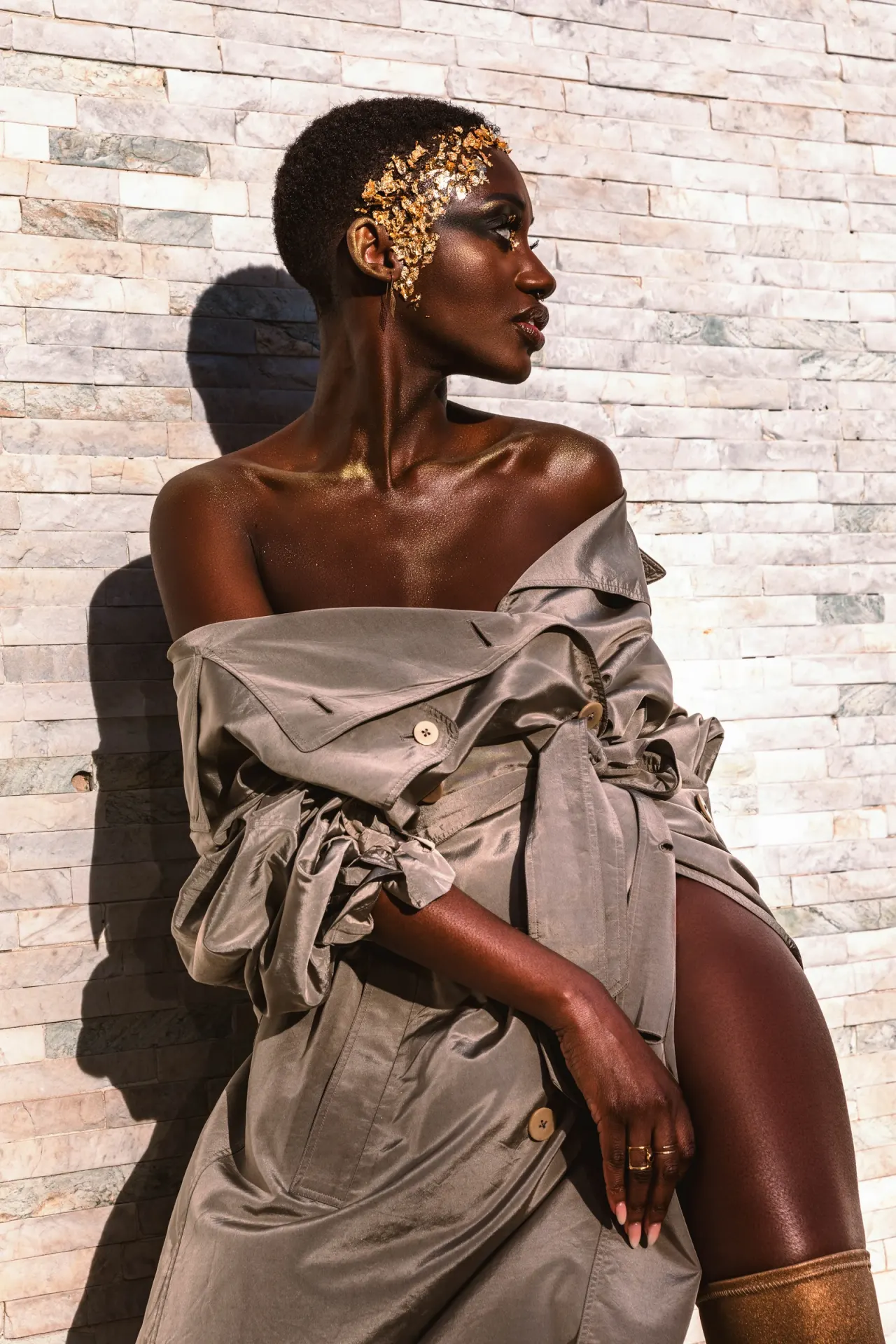 Gold Flake, collaboration par Soleya Mena Kwayave, photo 4 sur 10
