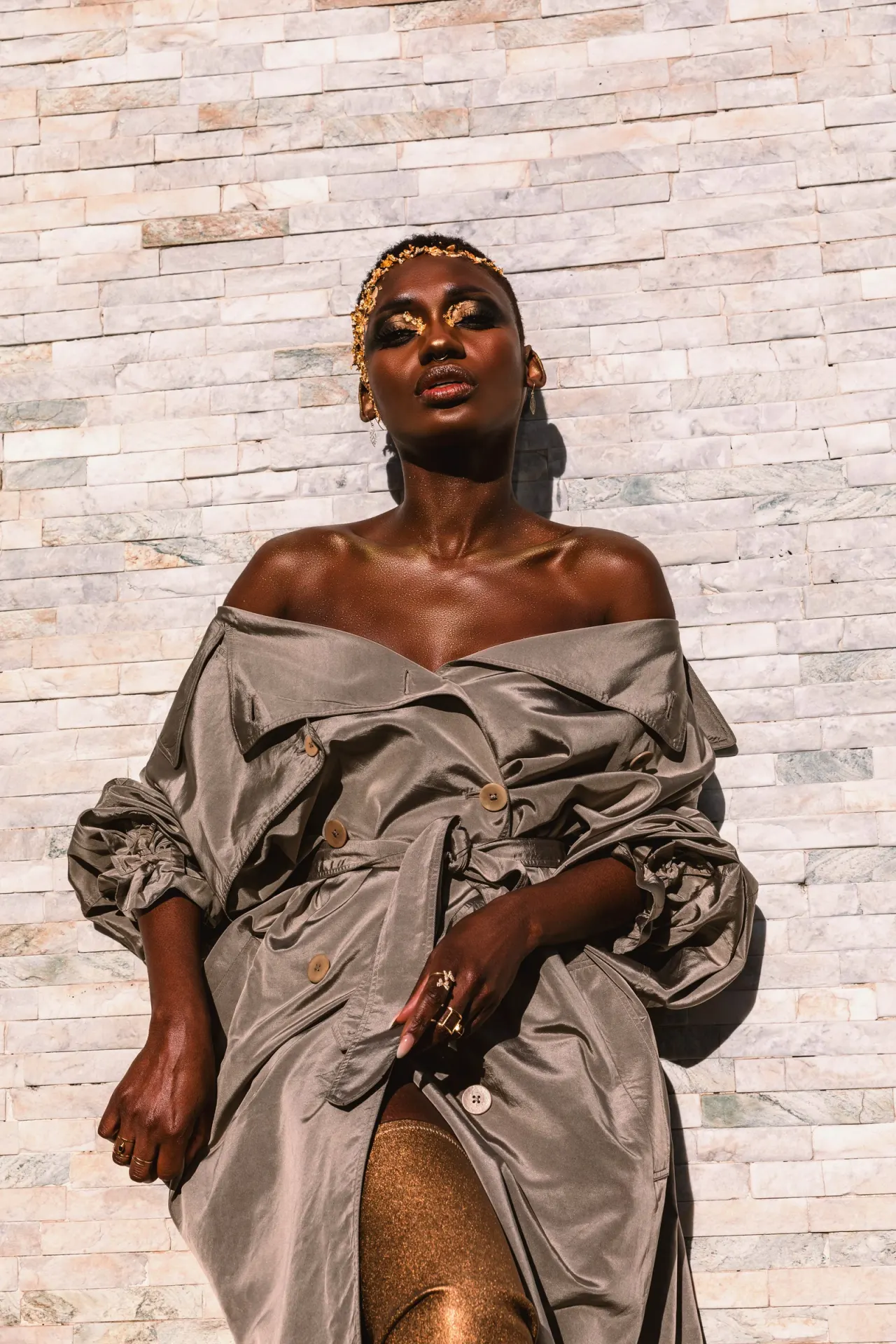 Gold Flake, collaboration par Soleya Mena Kwayave, photo 2 sur 10