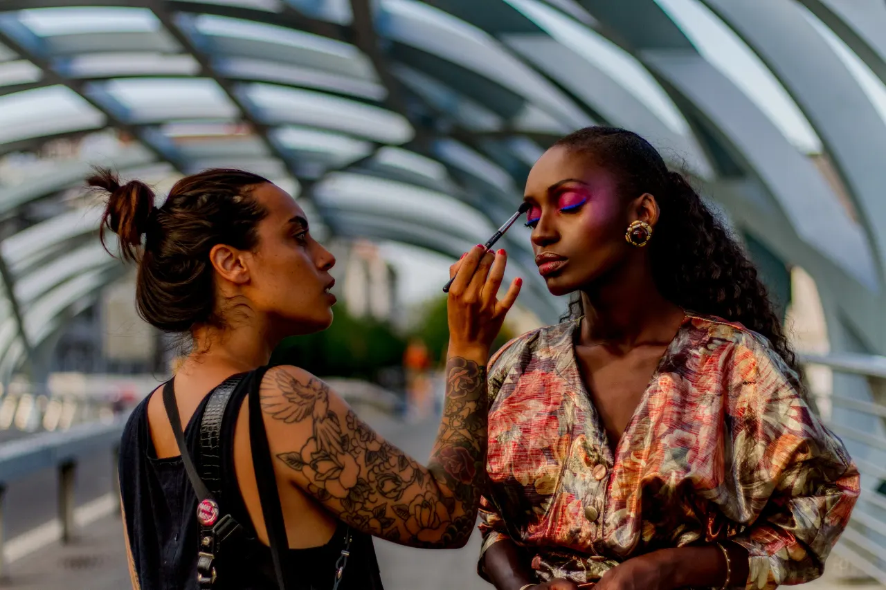 Hans-Wilsdorf Bridge, collaboration par Soleya Mena Kwayave, photo 10 sur 10
