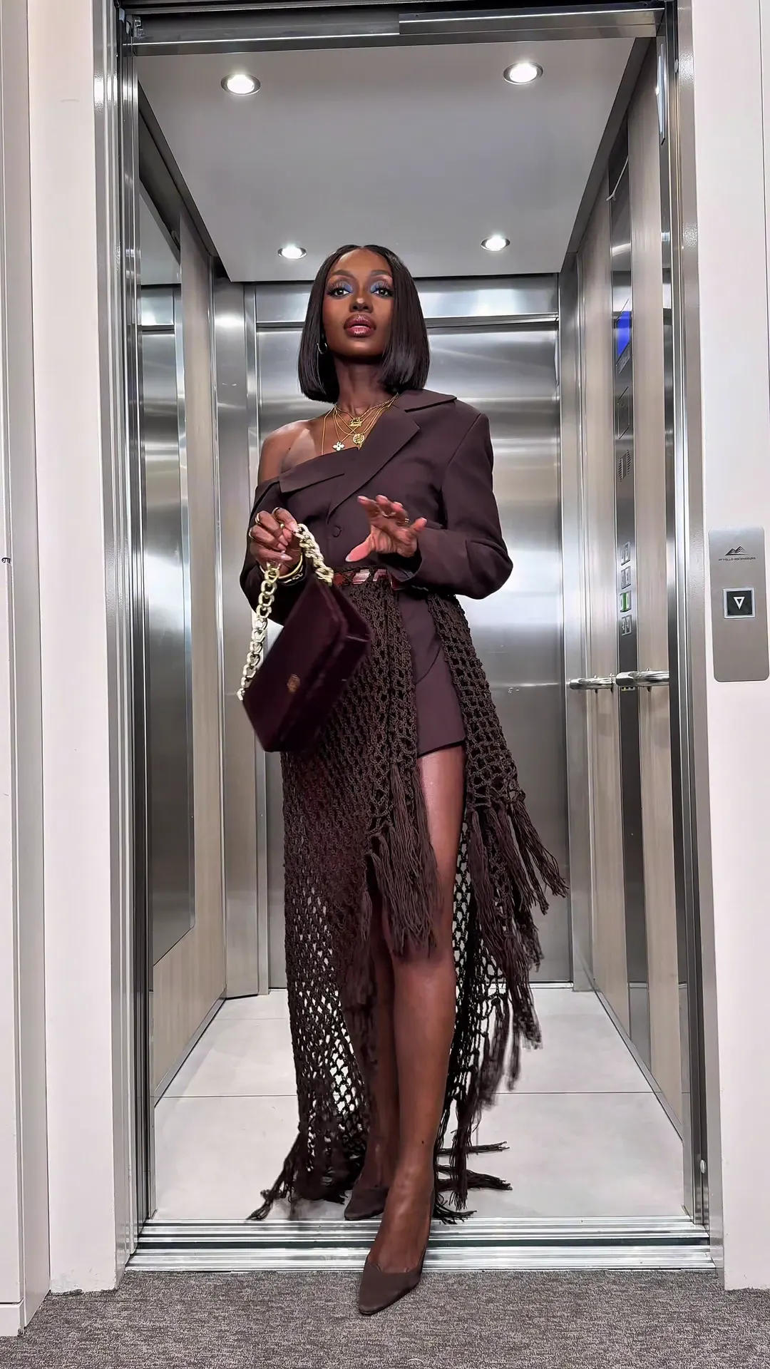 Day 20, Robe chocolat et jupe poncho, Soleya Mena Kwayave