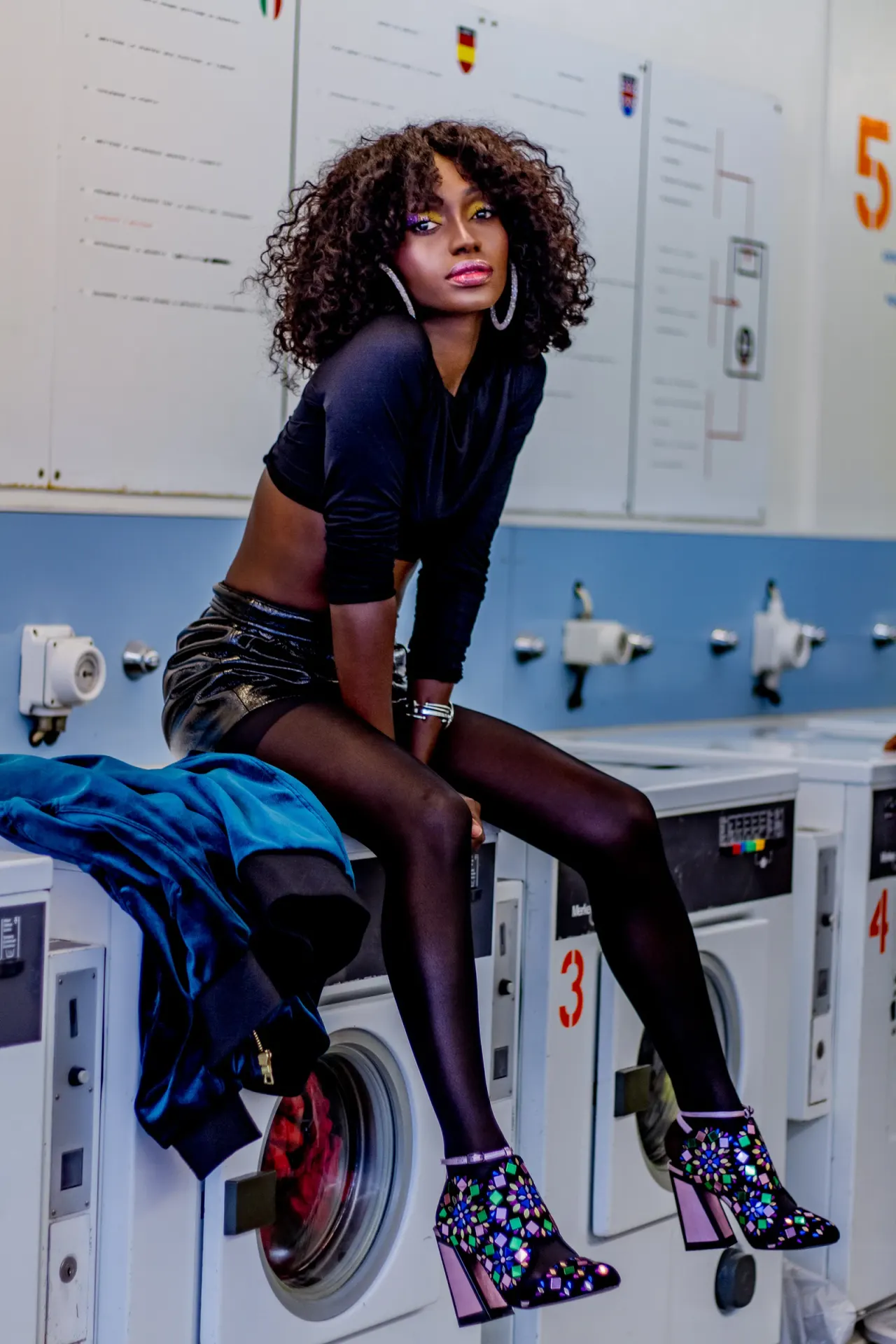 Kat Maconie, collaboration par Soleya Mena Kwayave, photo 1 sur 7